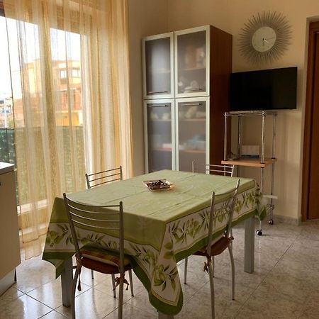 Playa Apartment Катания Екстериор снимка