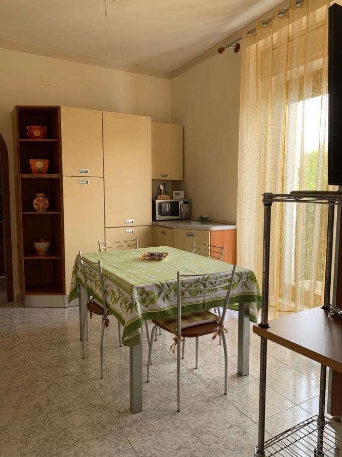 Playa Apartment Катания Екстериор снимка